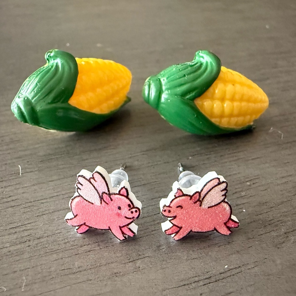 Pink Flying Pig and Corn Stud Earrings NWOT